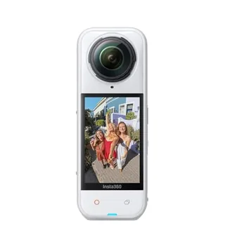 Insta360 X5 - Cámara de acción Impermeable 8K 360°